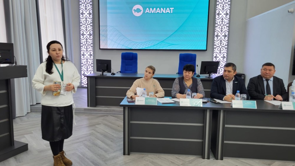 2024 жылдың 3 желтоқсанында Көп бейінді облыстық аурухананың қабырғасында 